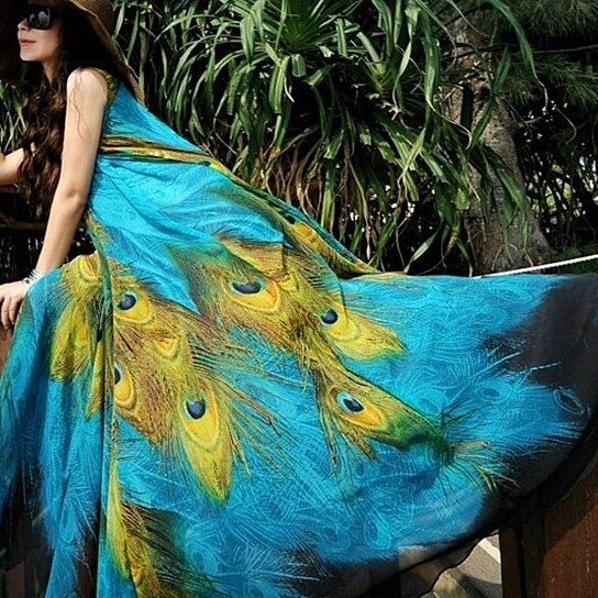 Sleeveless Peacock Theme Long Dress